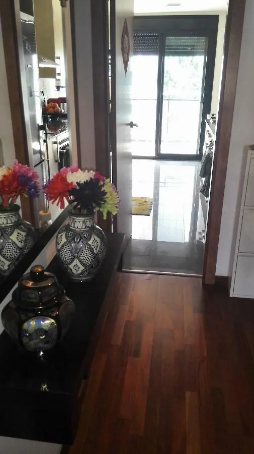 Jie Apartment Sant Adria de Besos 0*,  İspanya