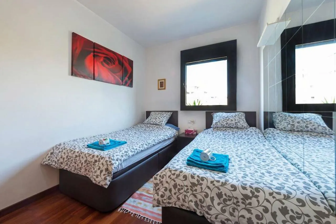 Jie Apartment Sant Adria de Besos